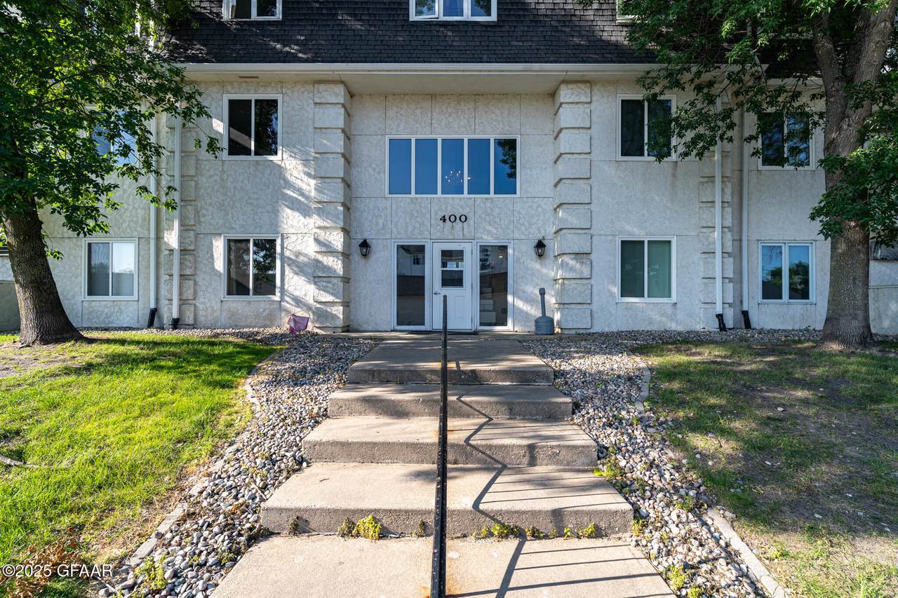 815 Duke Drive - Photo 1