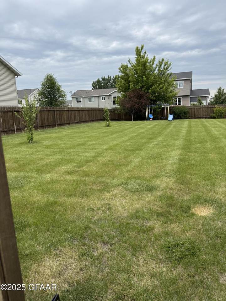 https://bt-photos.global.ssl.fastly.net/grandforks/1280_boomver_1_25-989-2.jpg