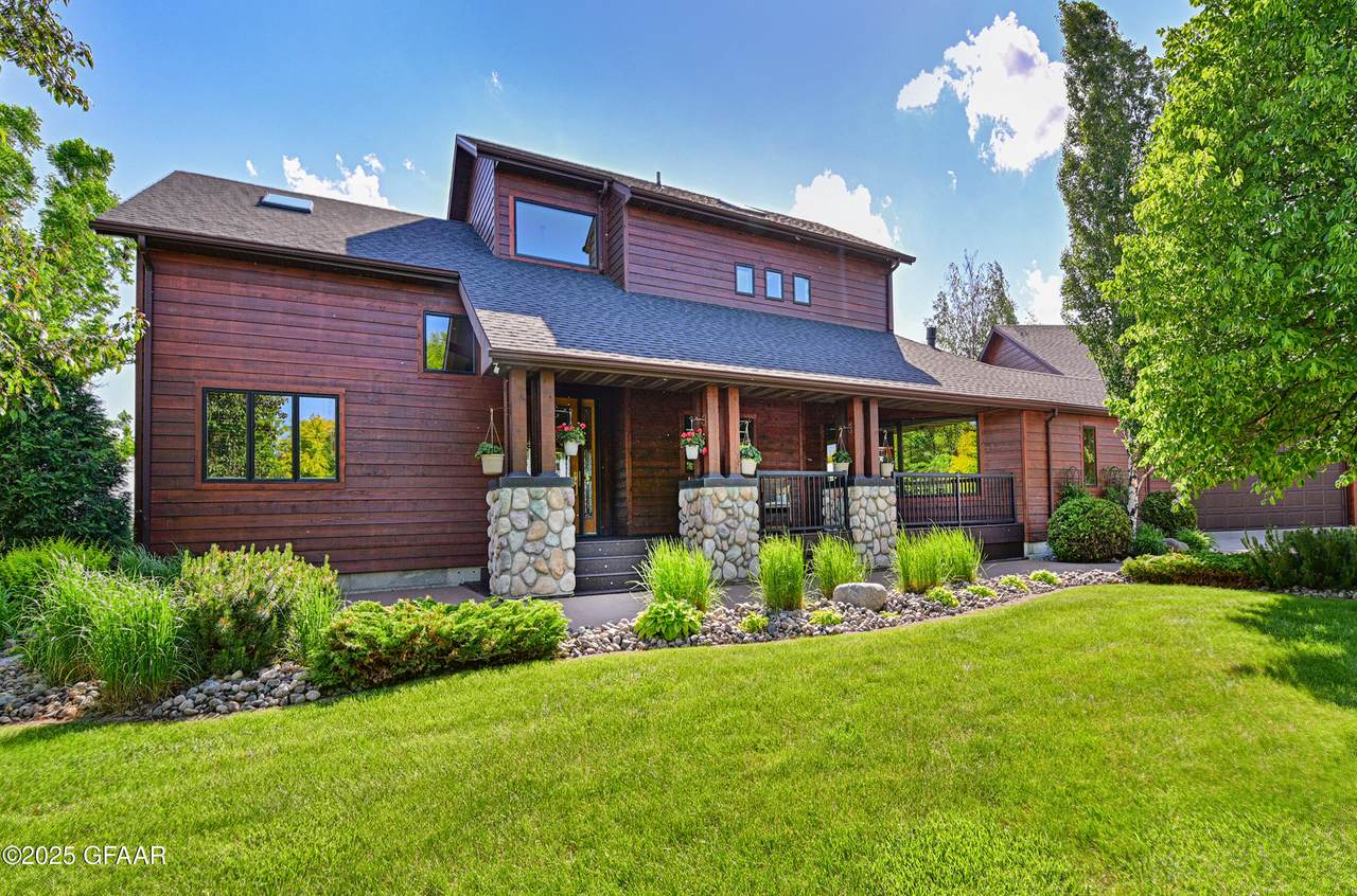 https://bt-photos.global.ssl.fastly.net/grandforks/1280_boomver_1_25-999-2.jpg