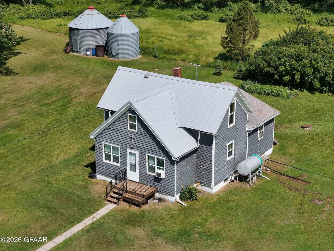 https://bt-photos.global.ssl.fastly.net/grandforks/1280_boomver_1_26-1094-2.jpg