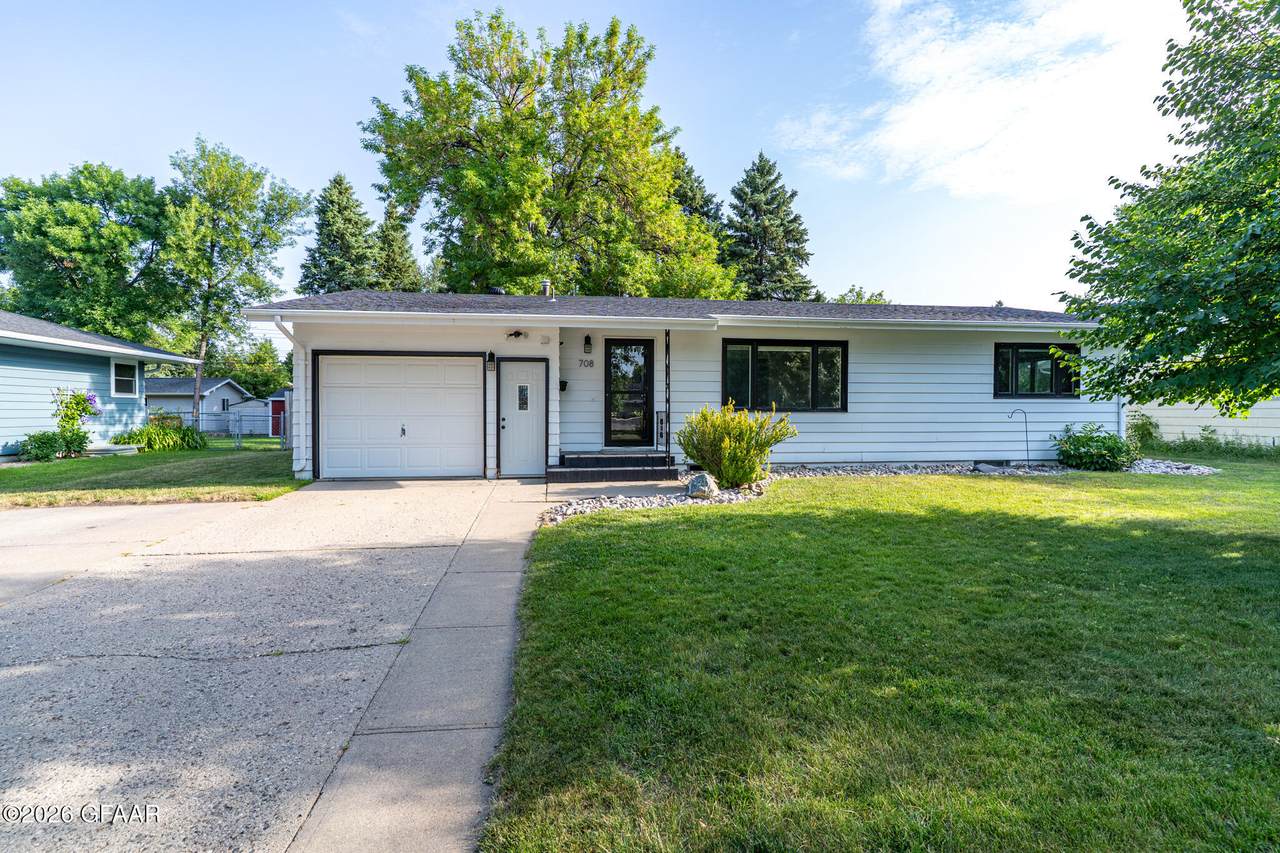 708 28TH Avenue - Photo 1