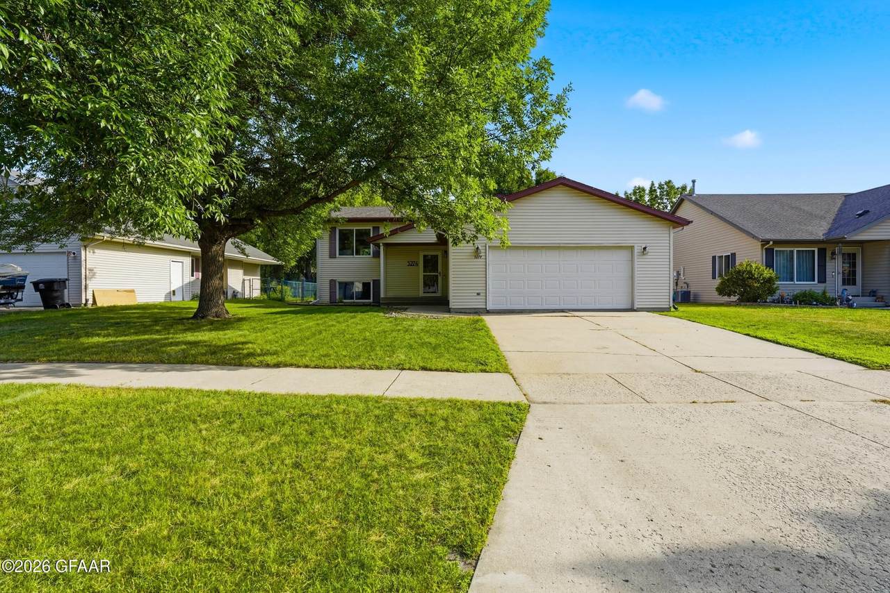 5274 W Maple Avenue - Photo 1