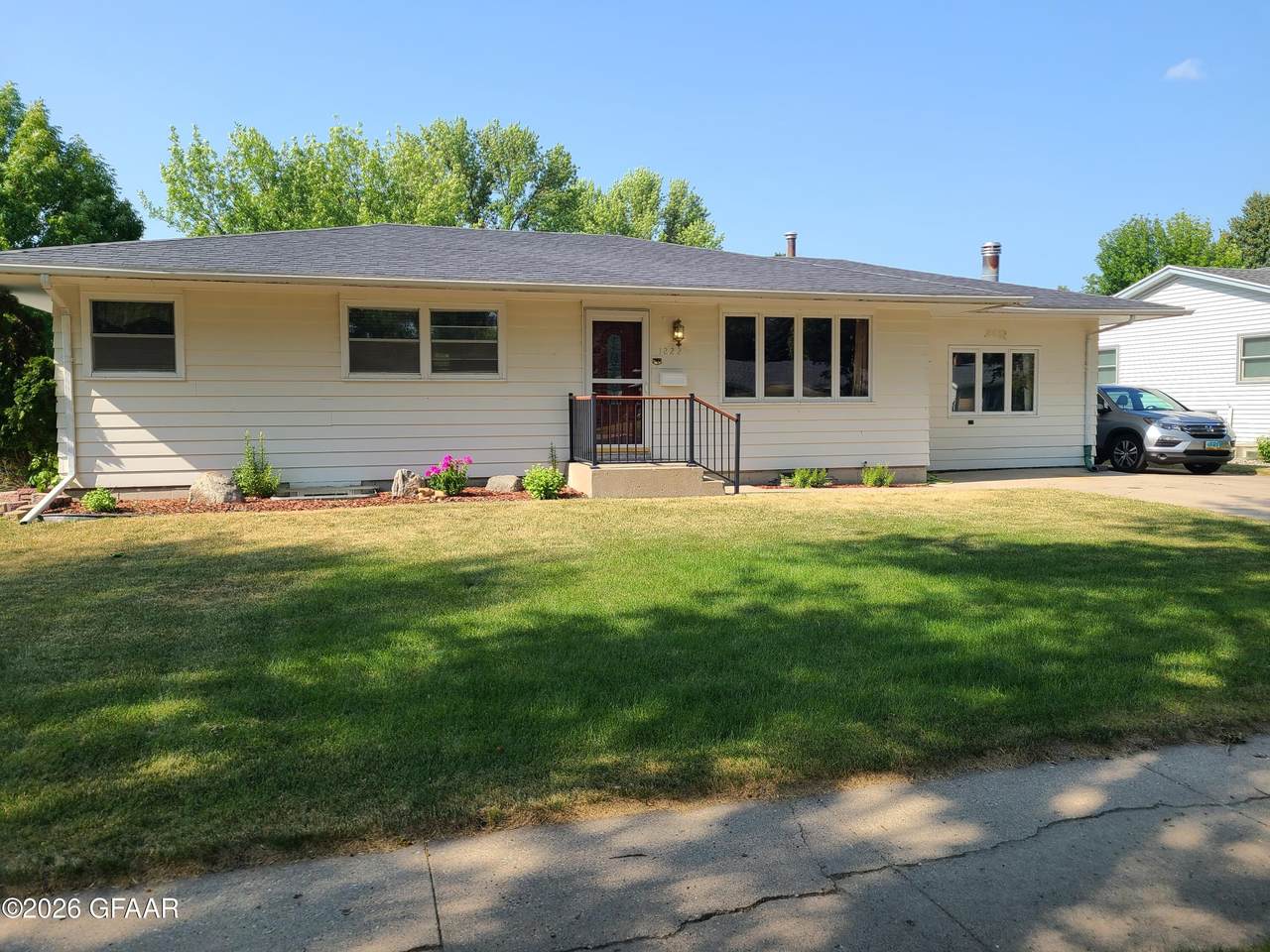 1222 20TH Street - Photo 1