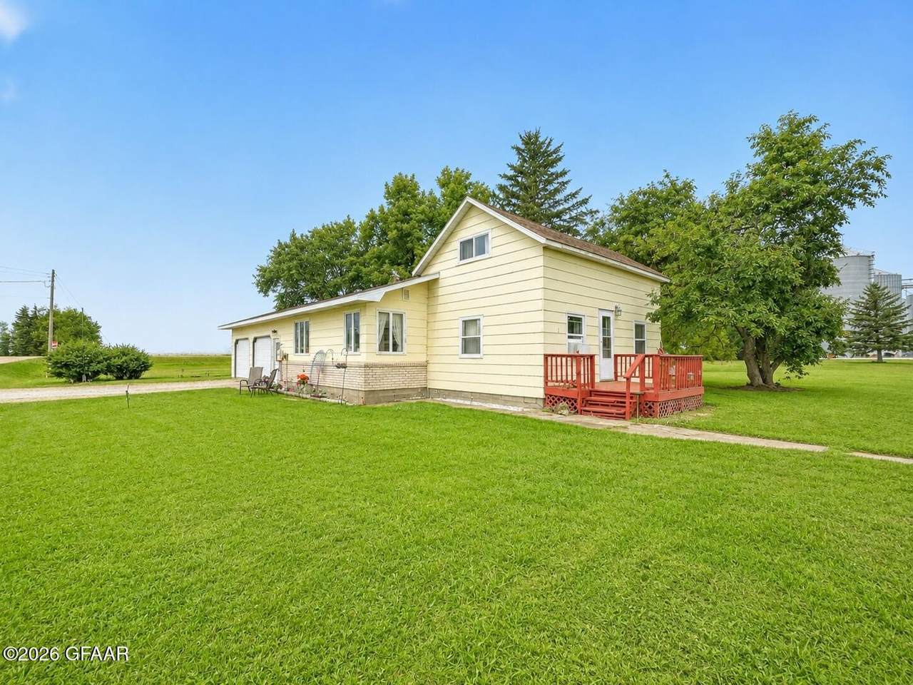 https://bt-photos.global.ssl.fastly.net/grandforks/1280_boomver_1_26-1135-2.jpg