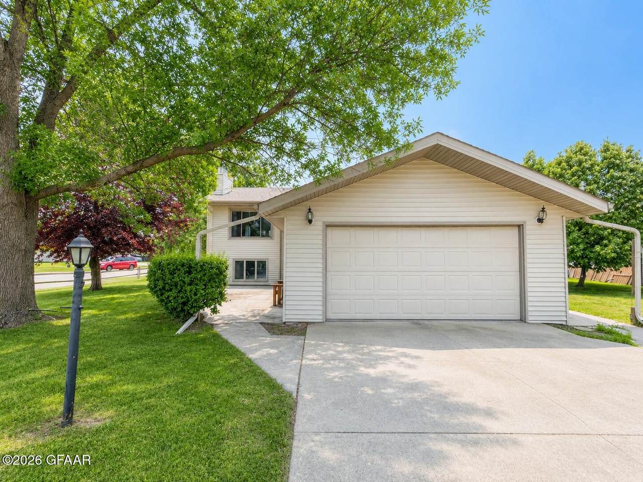 325 2ND Street - Photo 1