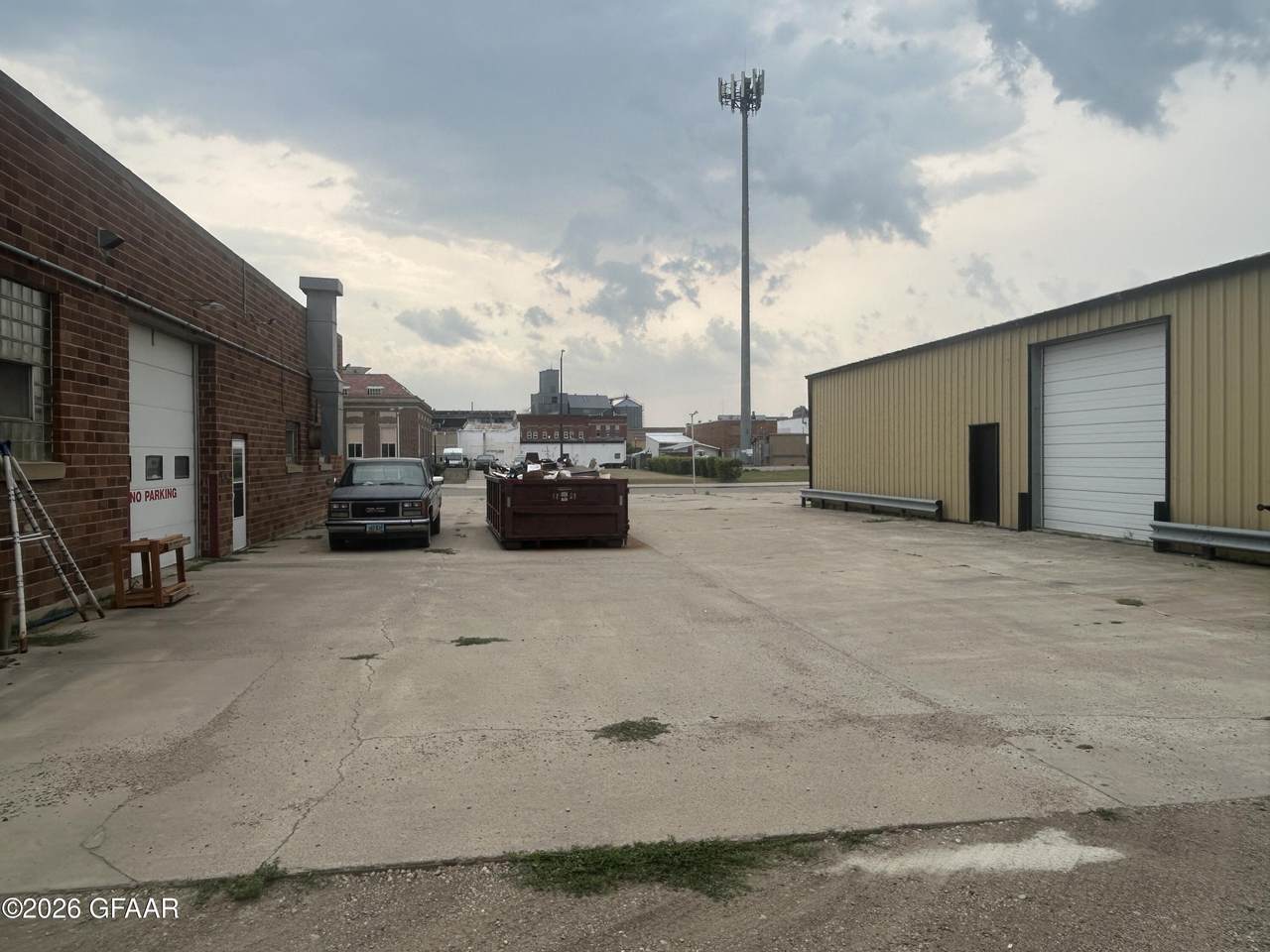 https://bt-photos.global.ssl.fastly.net/grandforks/1280_boomver_1_26-1167-2.jpg