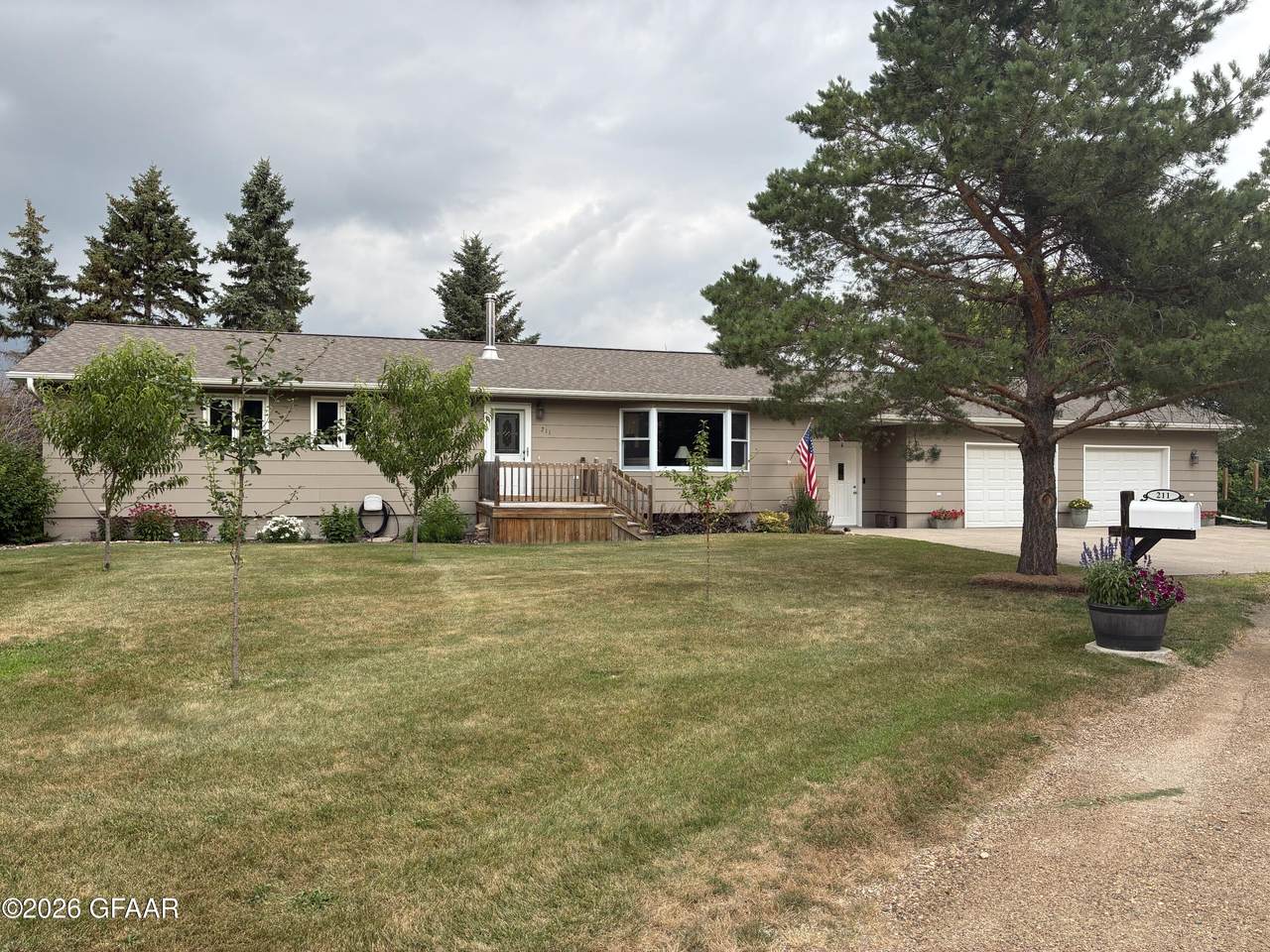 211 Westwood Court - Photo 1