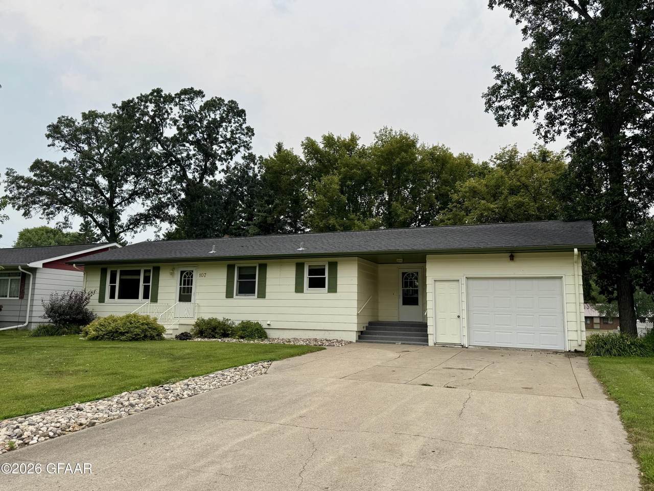 107 Bedrock Lane - Photo 1