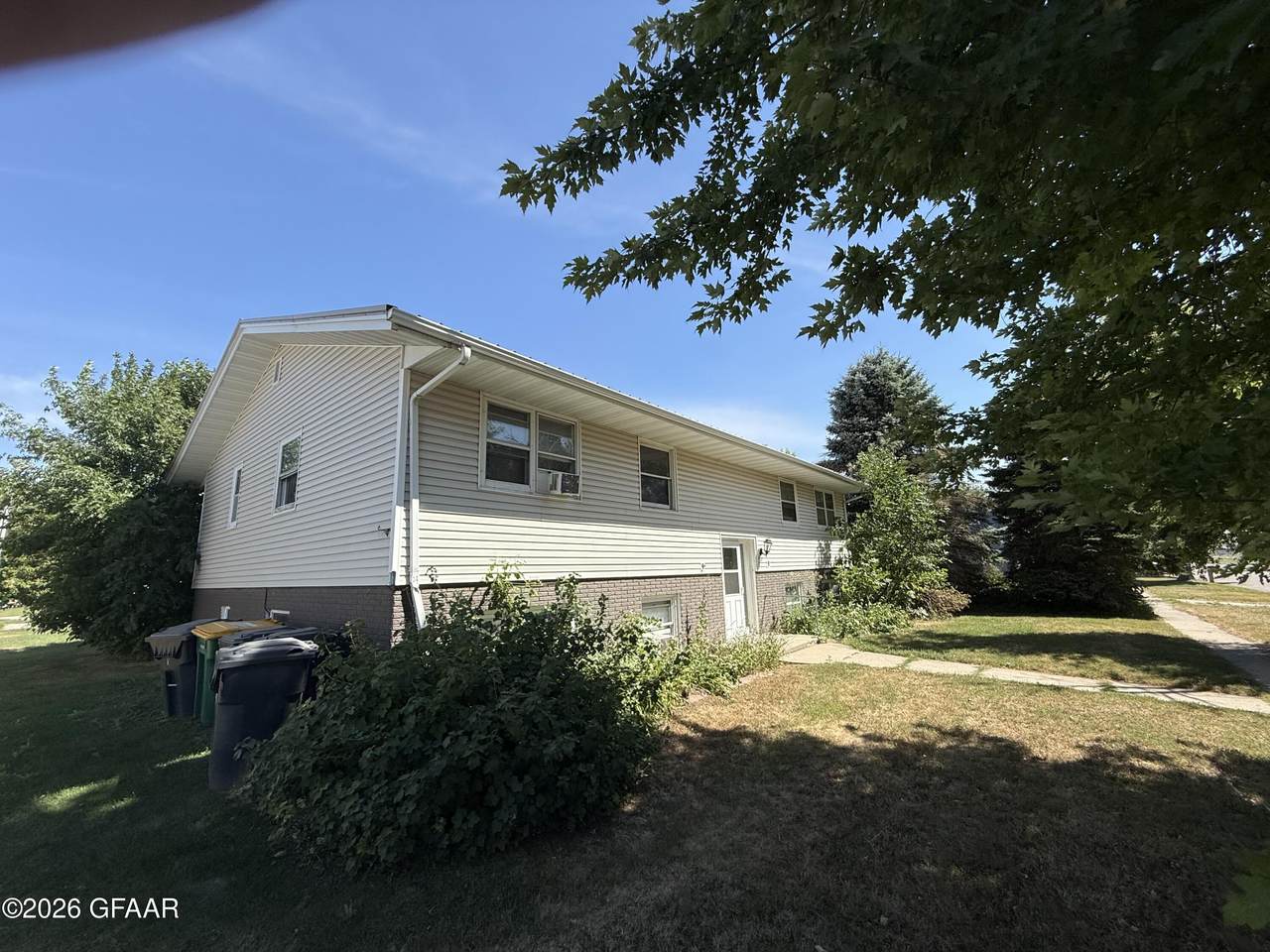 https://bt-photos.global.ssl.fastly.net/grandforks/1280_boomver_1_26-1201-2.jpg
