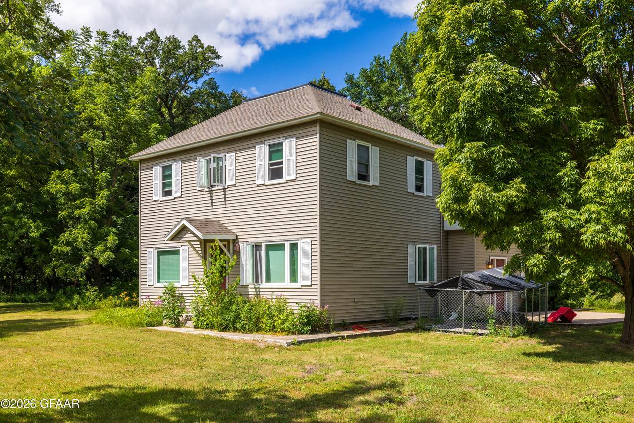 12657 81ST Street - Photo 1