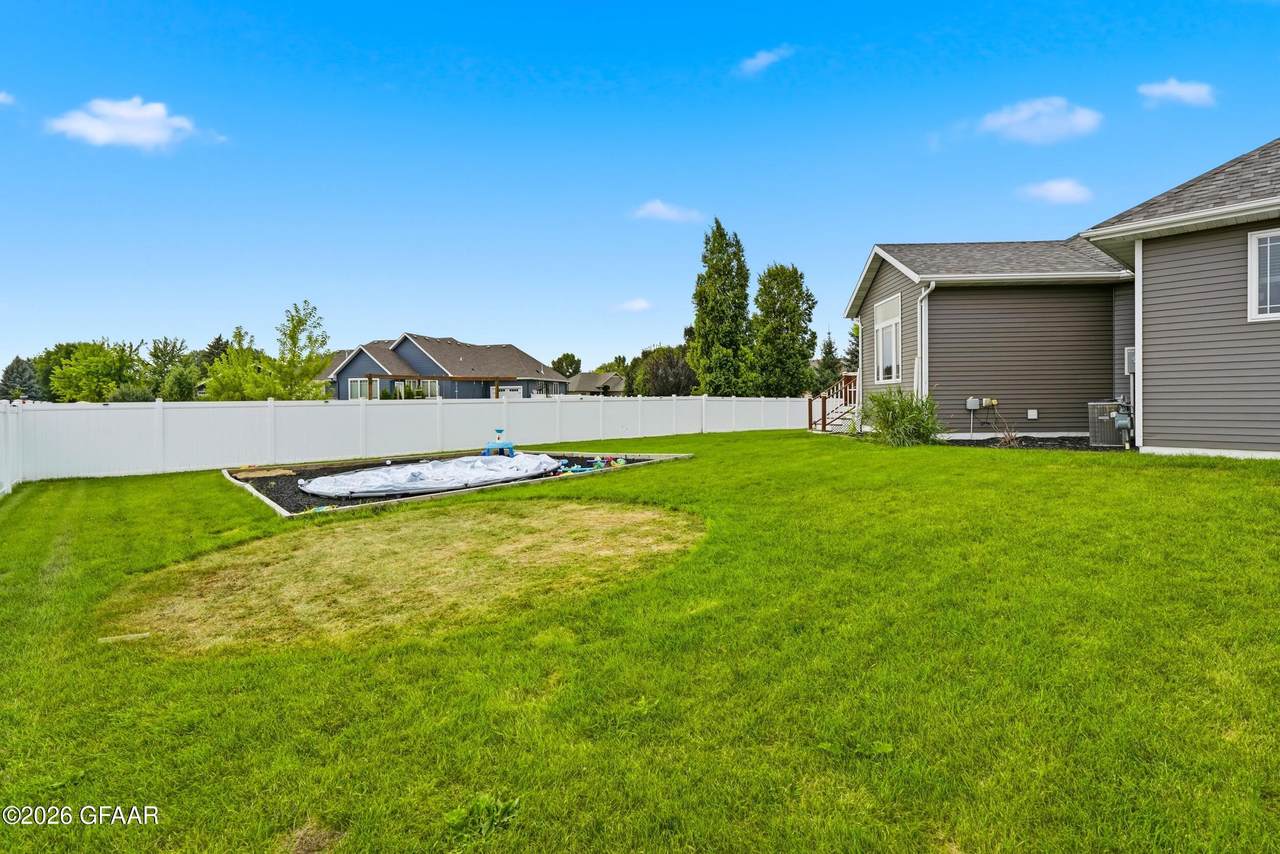 https://bt-photos.global.ssl.fastly.net/grandforks/1280_boomver_2_26-1225-2.jpg