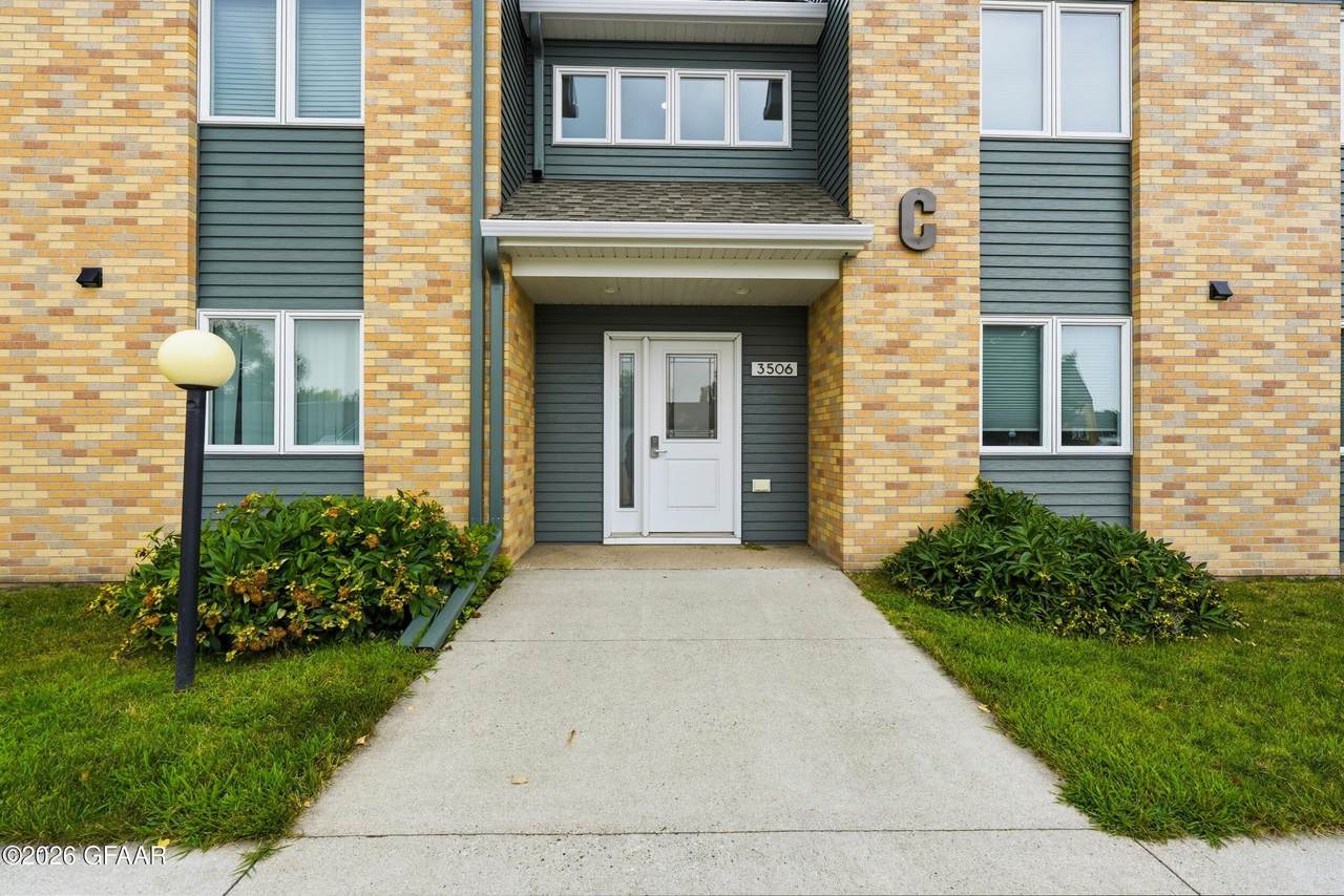 3506 Cherry Street - Photo 1