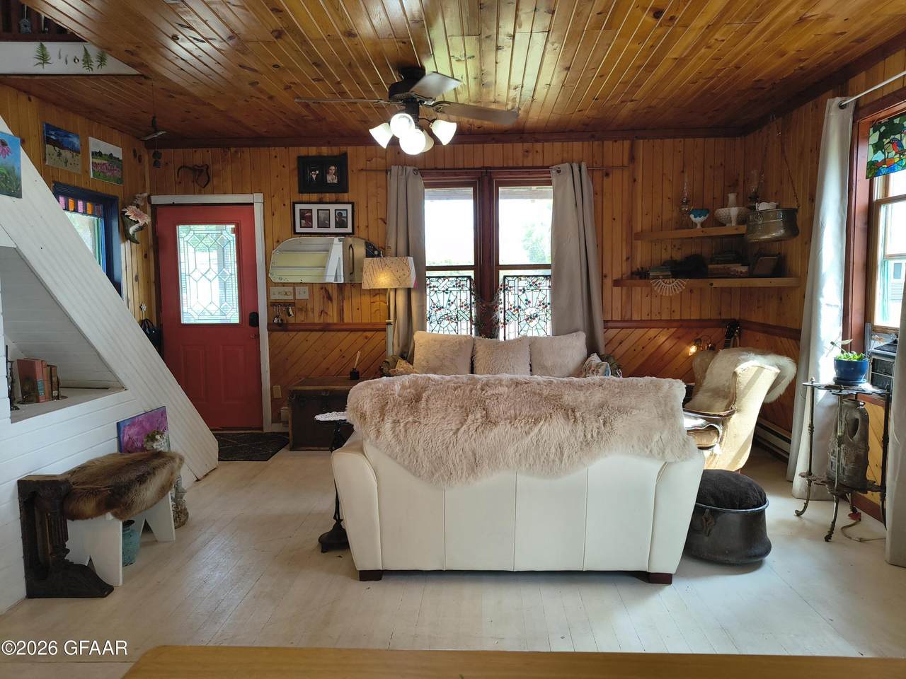 https://bt-photos.global.ssl.fastly.net/grandforks/1280_boomver_1_26-1278-2.jpg