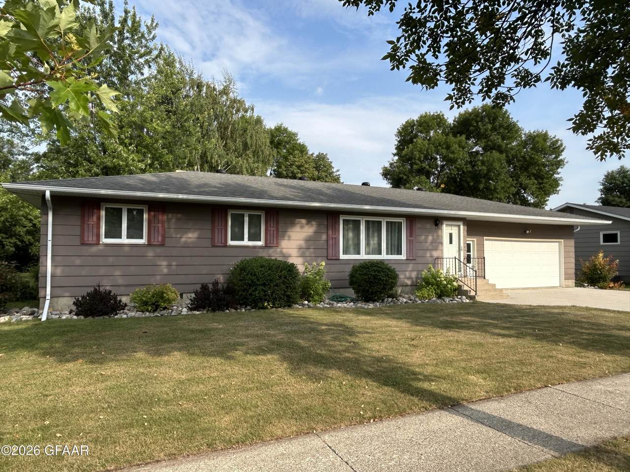 1416 Dogwood Avenue - Photo 1