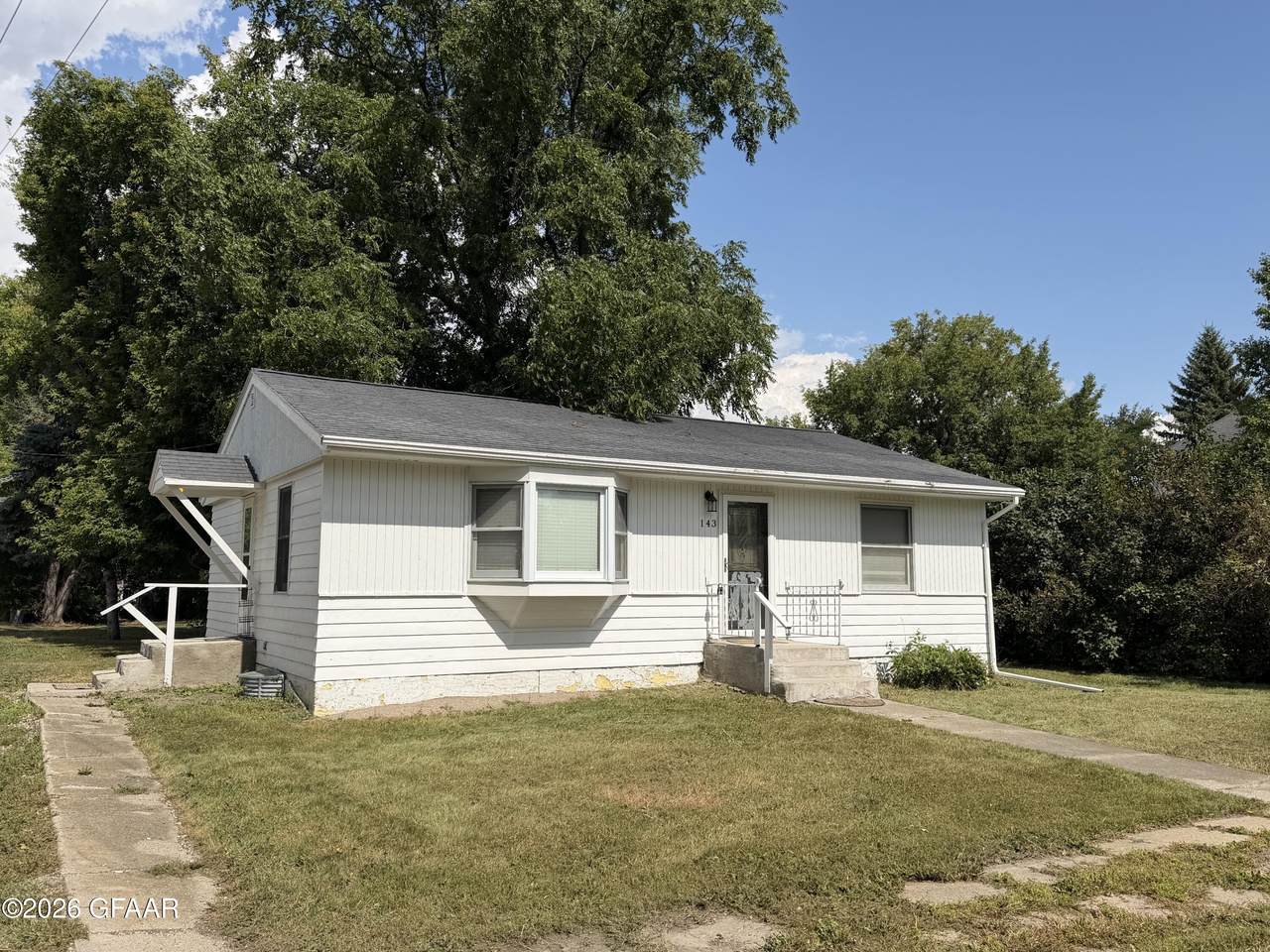 143 W Ramsey Street - Photo 1