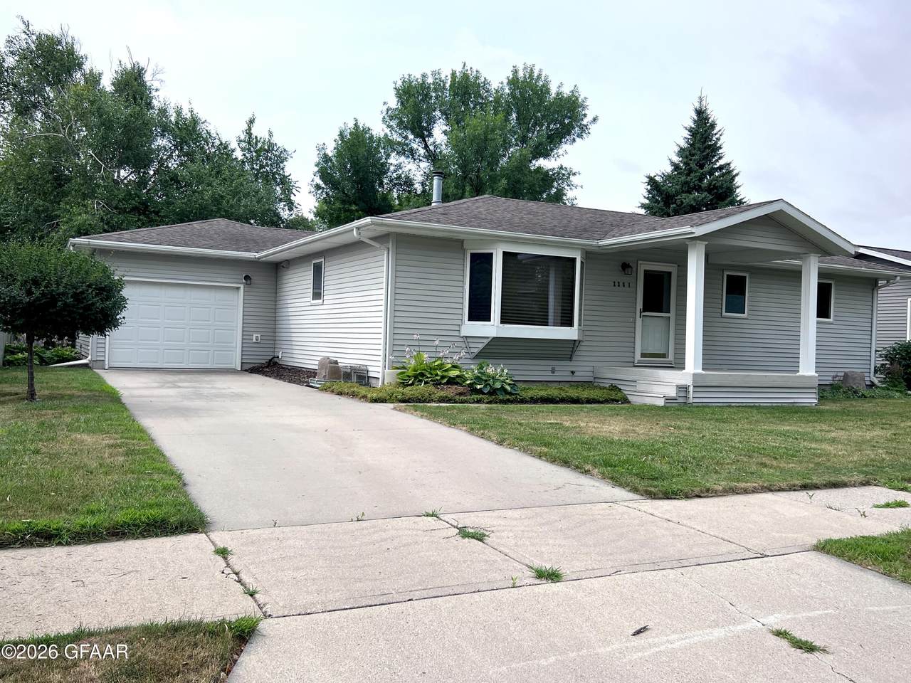 https://bt-photos.global.ssl.fastly.net/grandforks/1280_boomver_1_26-1311-2.jpg