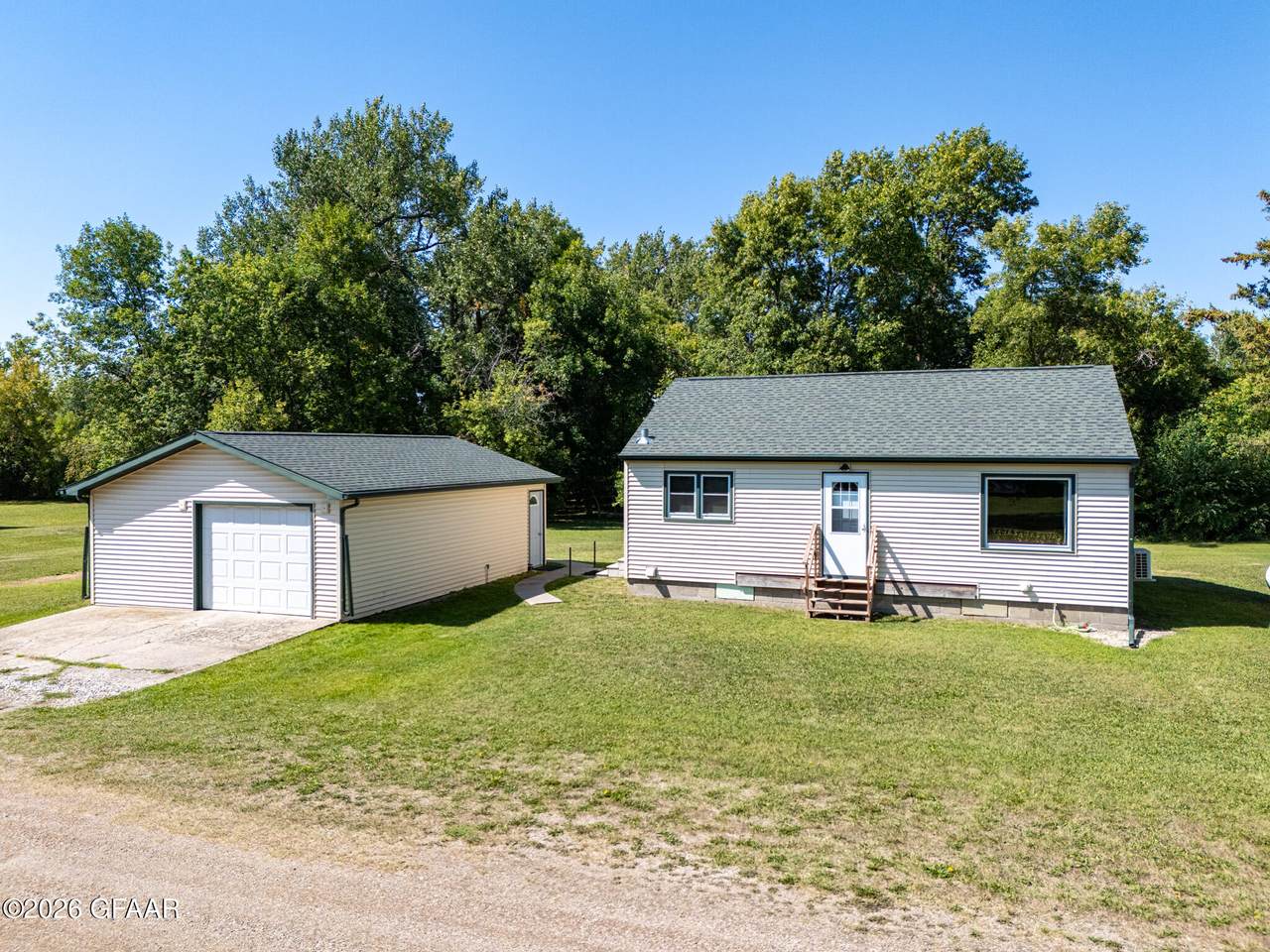 323 2ND Street - Photo 1