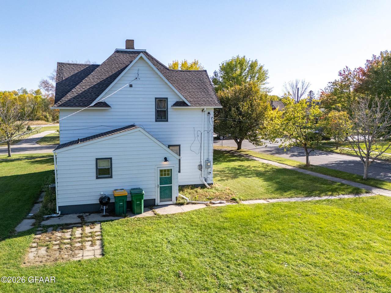 https://bt-photos.global.ssl.fastly.net/grandforks/1280_boomver_1_26-1323-2.jpg