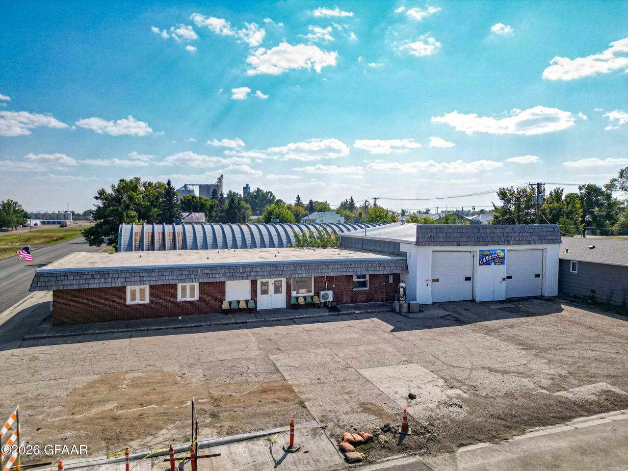 102 8TH Avenue - Photo 1