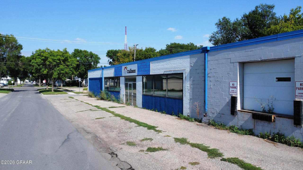 https://bt-photos.global.ssl.fastly.net/grandforks/1280_boomver_1_26-1359-2.jpg