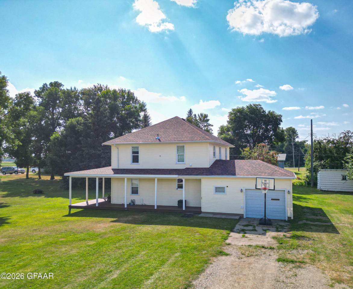 https://bt-photos.global.ssl.fastly.net/grandforks/1280_boomver_1_26-1365-2.jpg