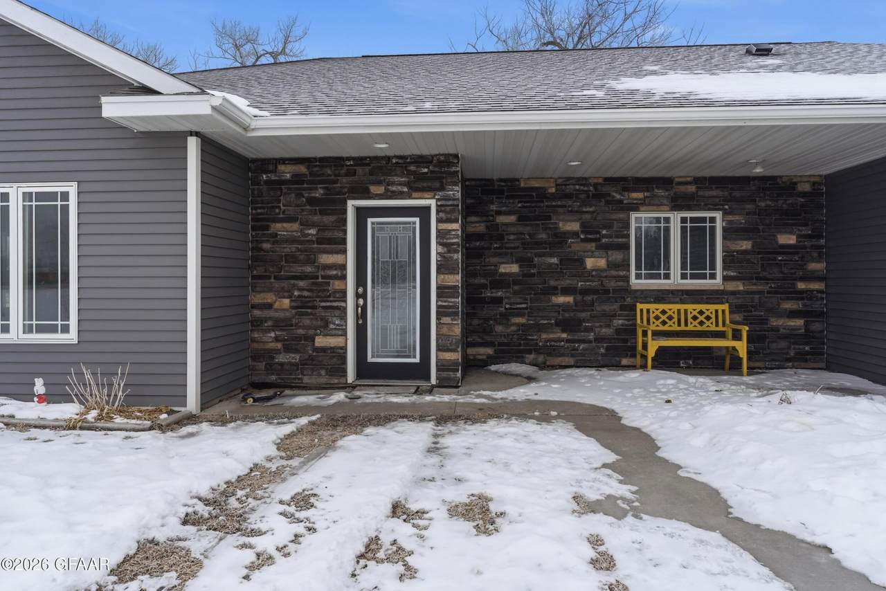 https://bt-photos.global.ssl.fastly.net/grandforks/1280_boomver_1_26-224-2.jpg
