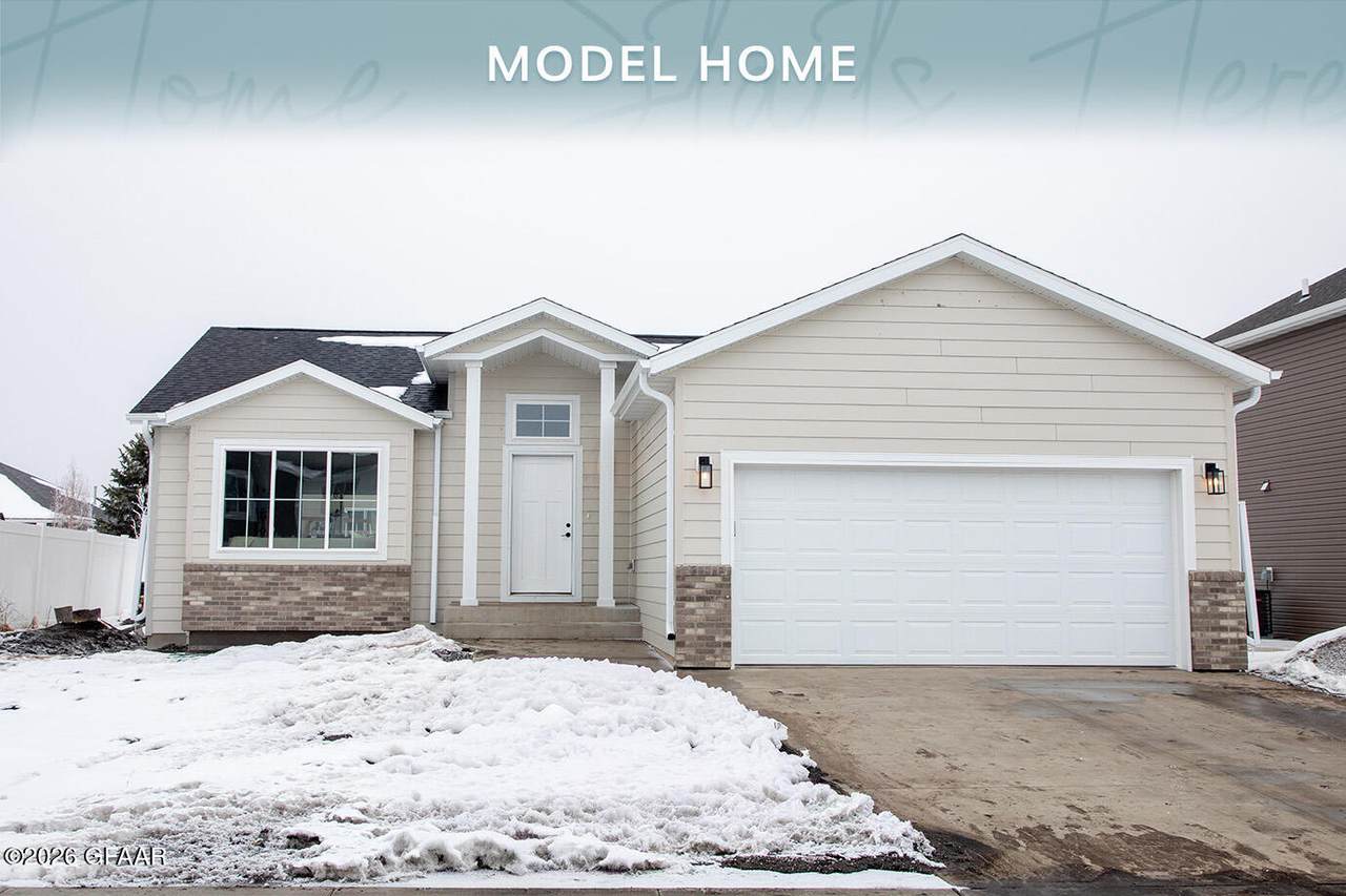 982 David Drive - Photo 1