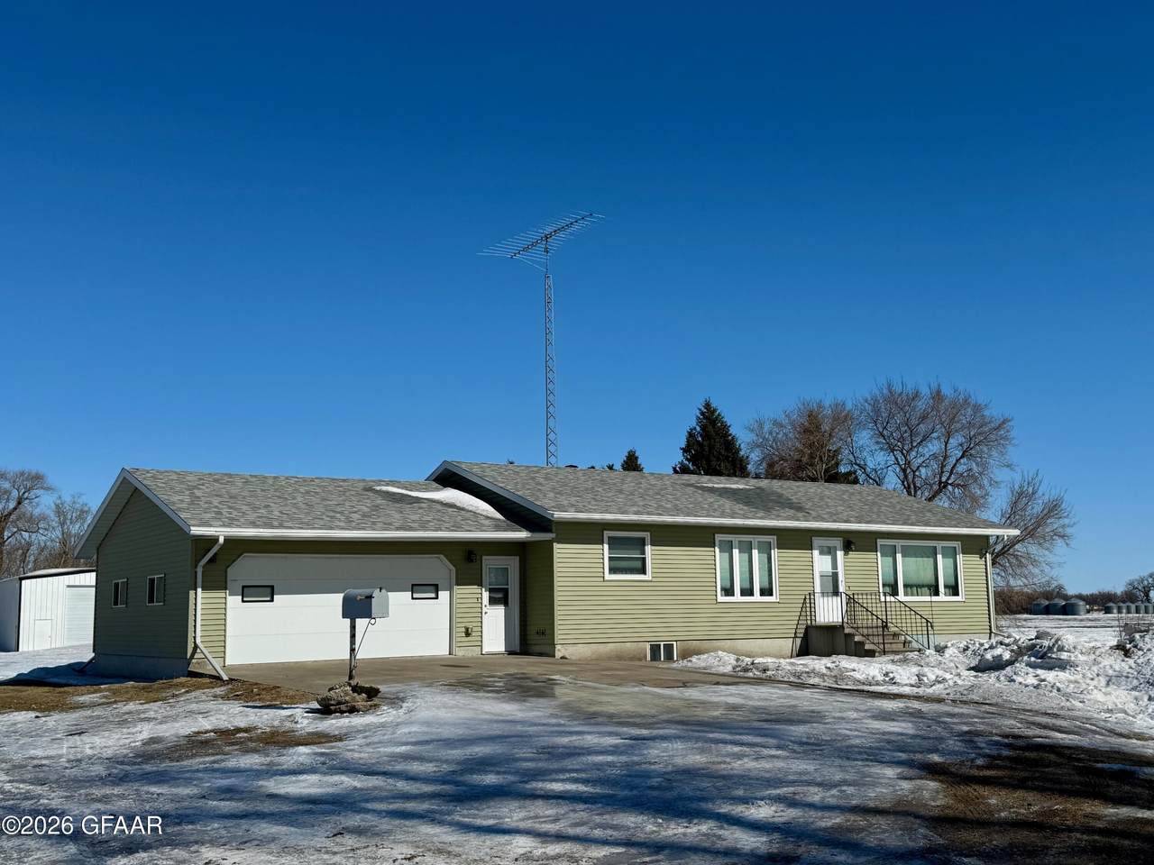 14647 95TH Street - Photo 1