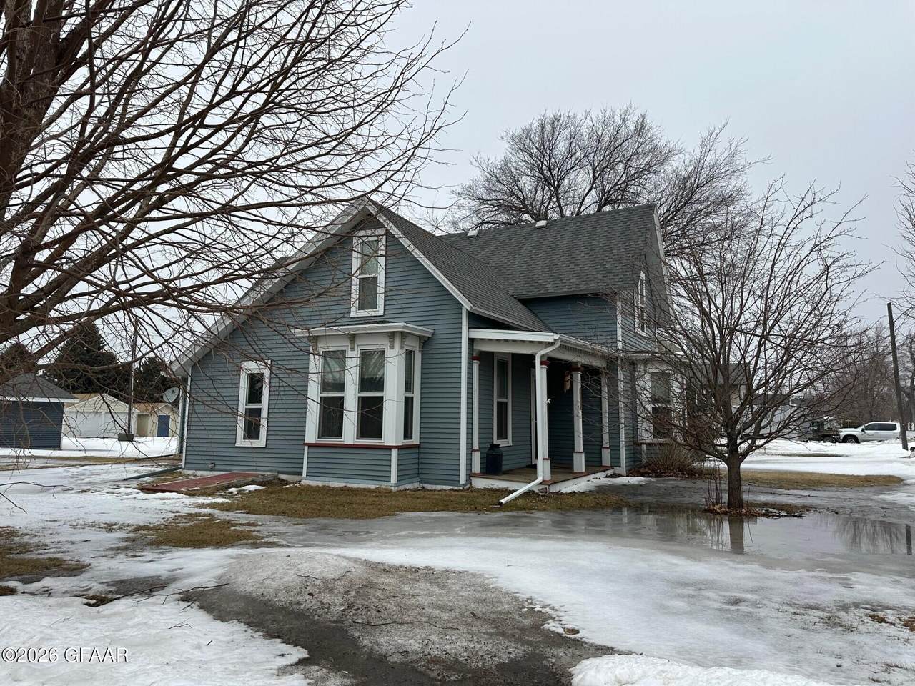 204 N Adam Street - Photo 1