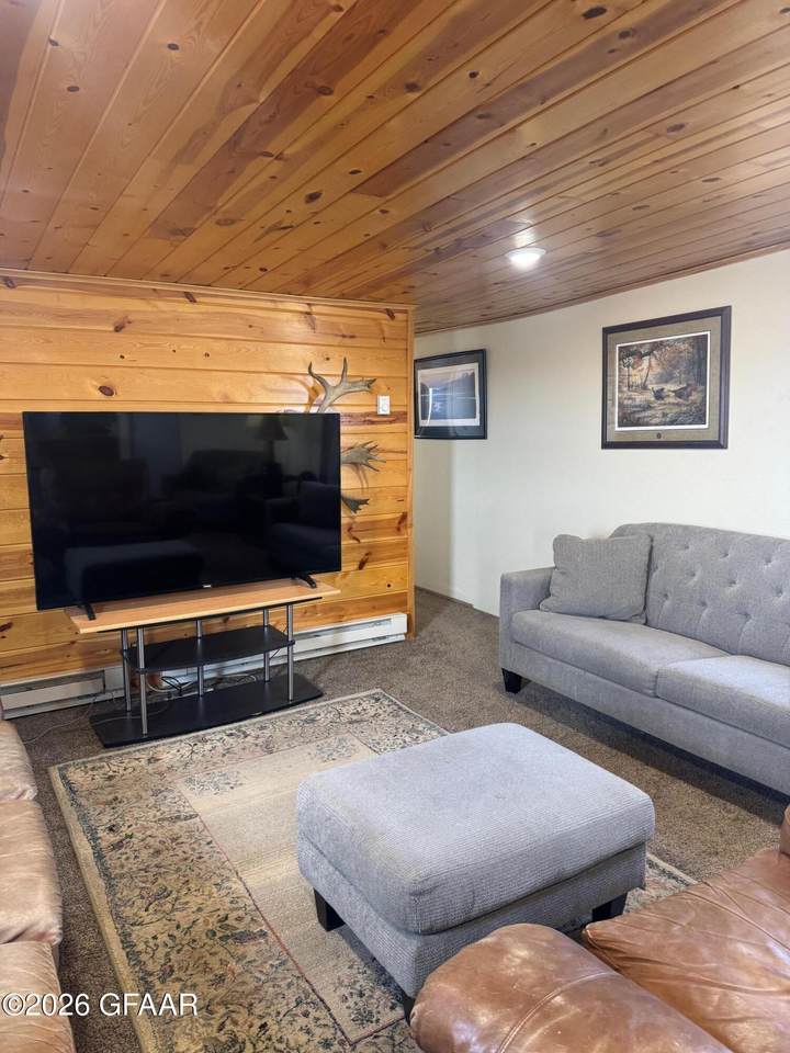 https://bt-photos.global.ssl.fastly.net/grandforks/1280_boomver_1_26-306-2.jpg