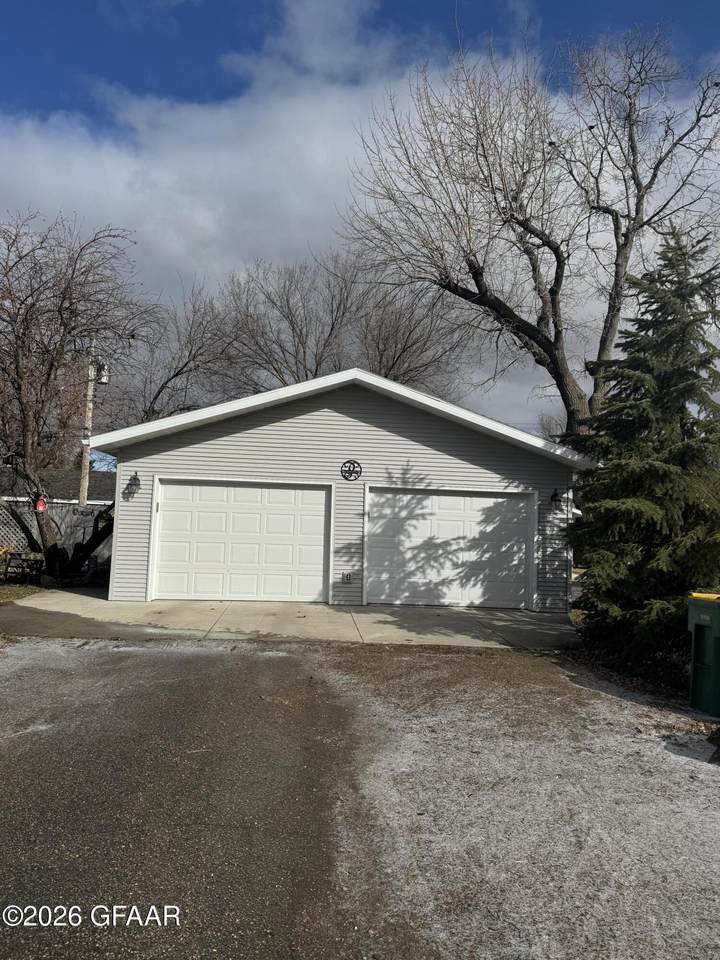 https://bt-photos.global.ssl.fastly.net/grandforks/1280_boomver_1_26-352-2.jpg