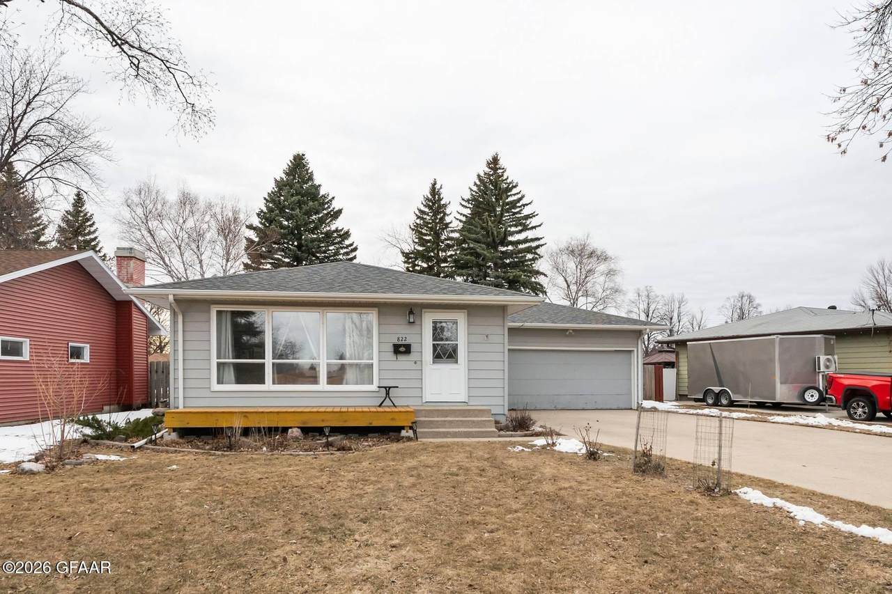 822 22ND Street - Photo 1