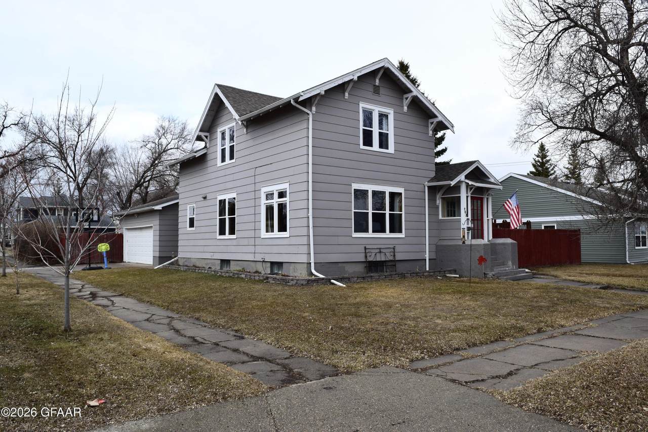 https://bt-photos.global.ssl.fastly.net/grandforks/1280_boomver_1_26-425-2.jpg
