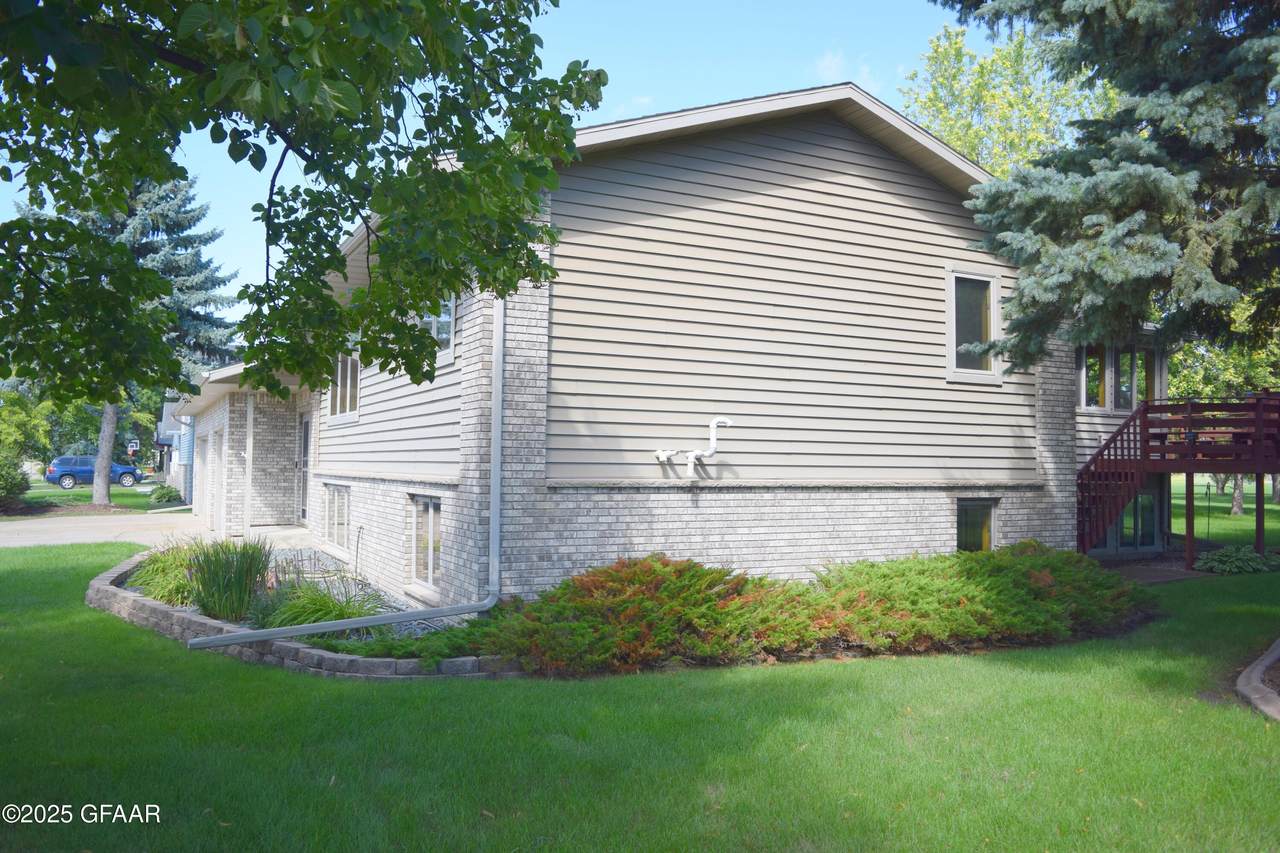 https://bt-photos.global.ssl.fastly.net/grandforks/1280_boomver_1_26-447-2.jpg