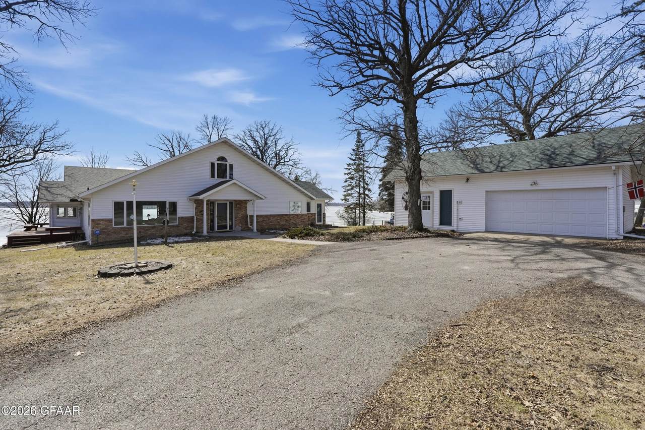 15707 Sandy Beach Road - Photo 1