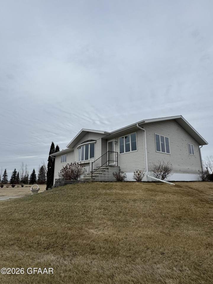 https://bt-photos.global.ssl.fastly.net/grandforks/1280_boomver_1_26-471-2.jpg