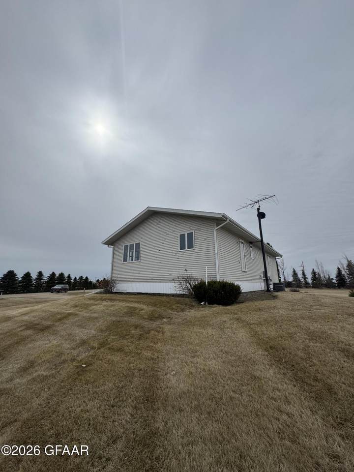 https://bt-photos.global.ssl.fastly.net/grandforks/1280_boomver_1_26-471-2.jpg