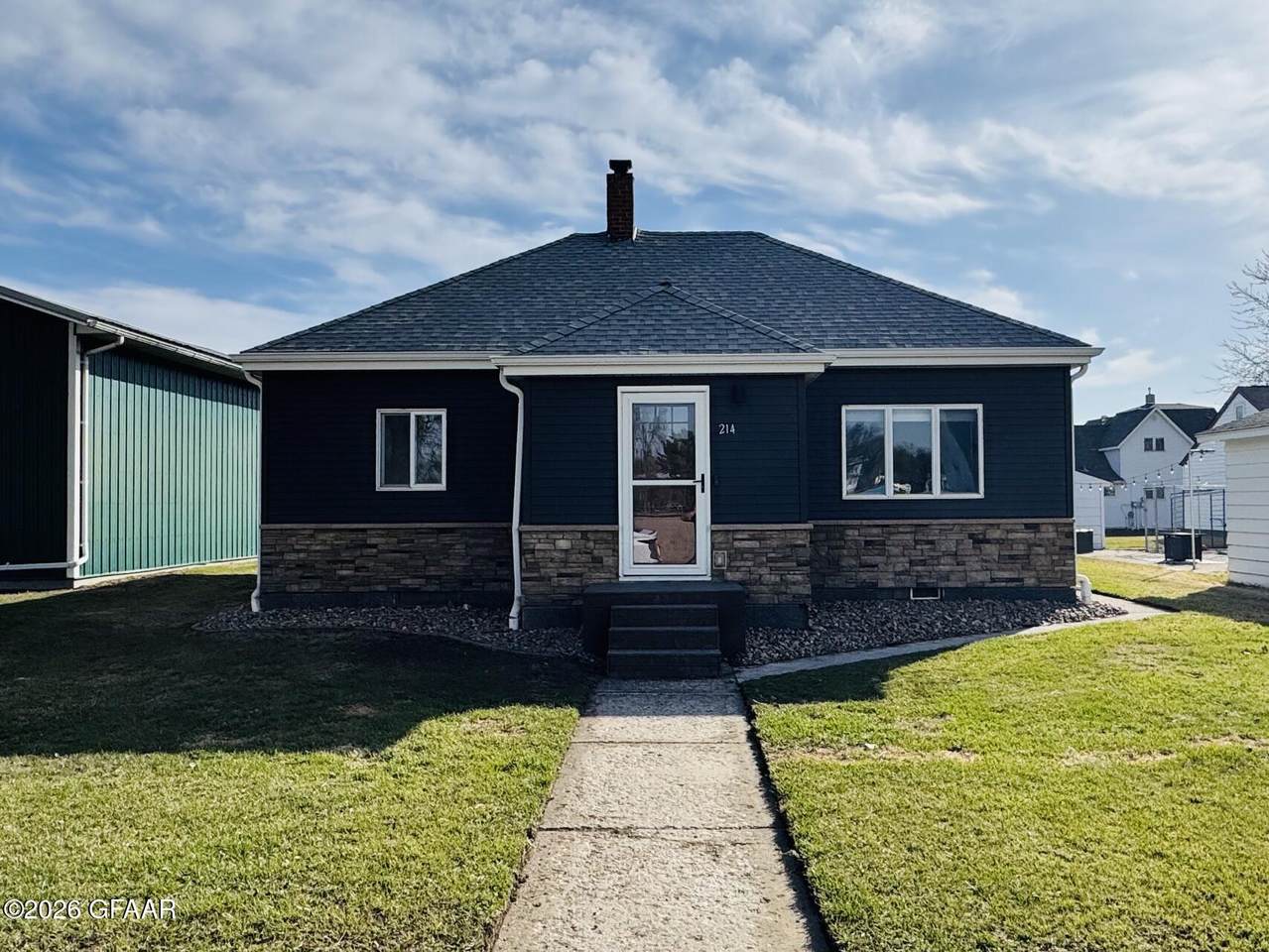 214 Broadway Avenue - Photo 1