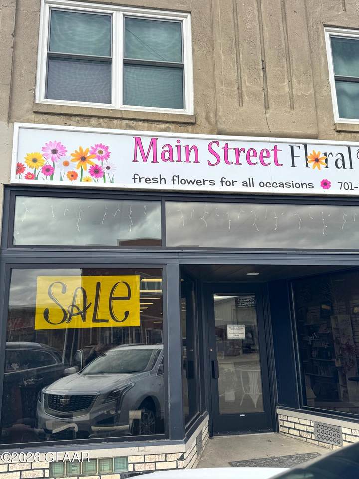 112 Main Street - Photo 1
