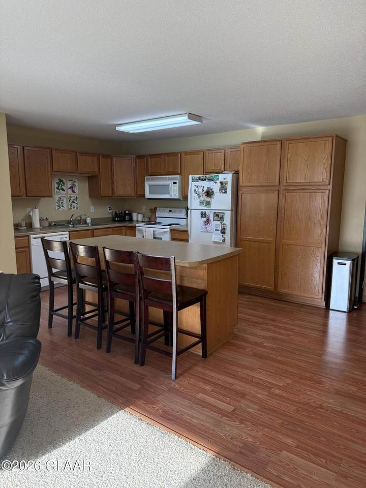 https://bt-photos.global.ssl.fastly.net/grandforks/1280_boomver_1_26-552-2.jpg