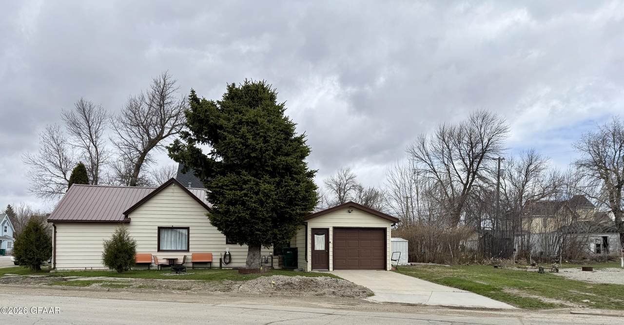 https://bt-photos.global.ssl.fastly.net/grandforks/1280_boomver_1_26-568-2.jpg