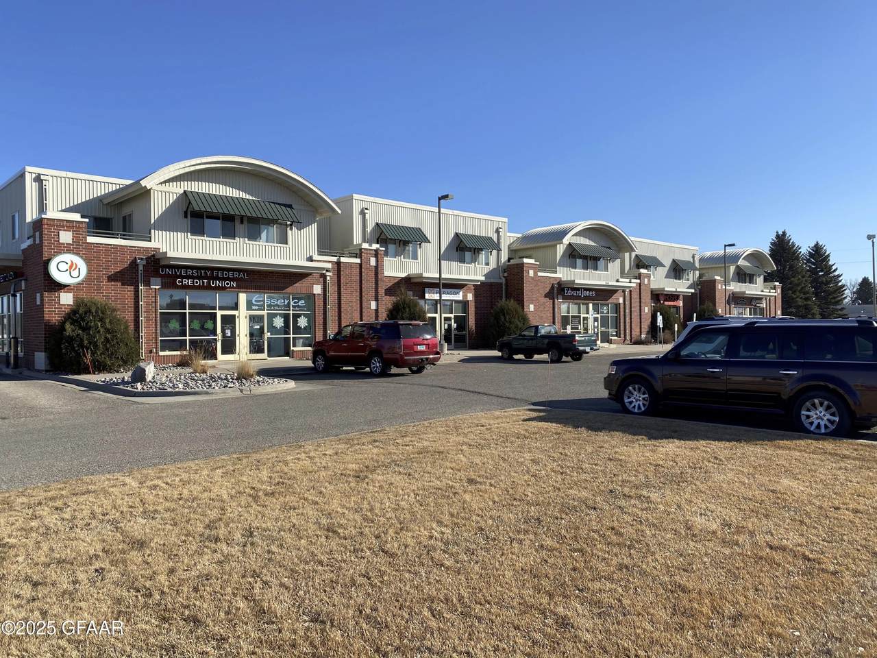 2860 10TH Avenue - Photo 1