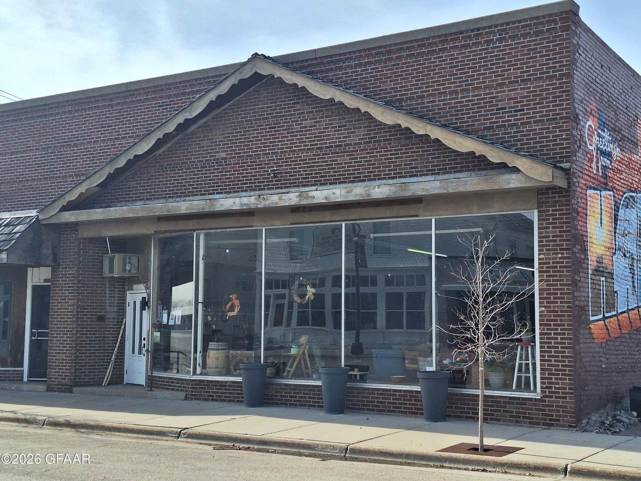 115 2ND Street - Photo 1