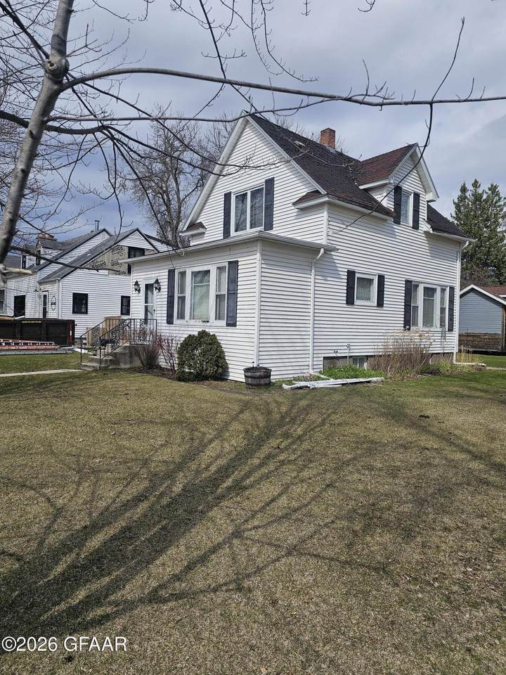 https://bt-photos.global.ssl.fastly.net/grandforks/1280_boomver_1_26-602-2.jpg