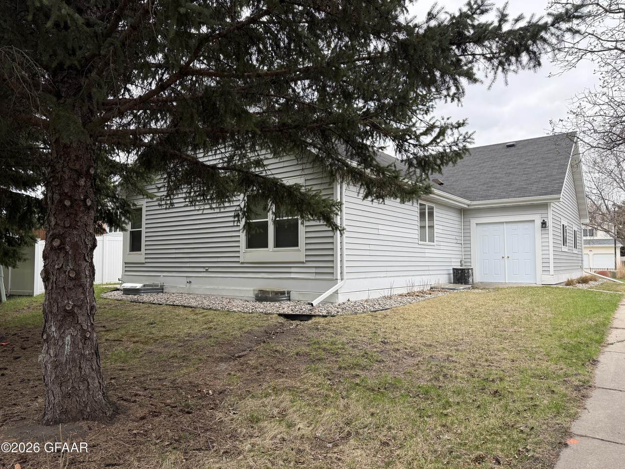 https://bt-photos.global.ssl.fastly.net/grandforks/1280_boomver_1_26-606-2.jpg