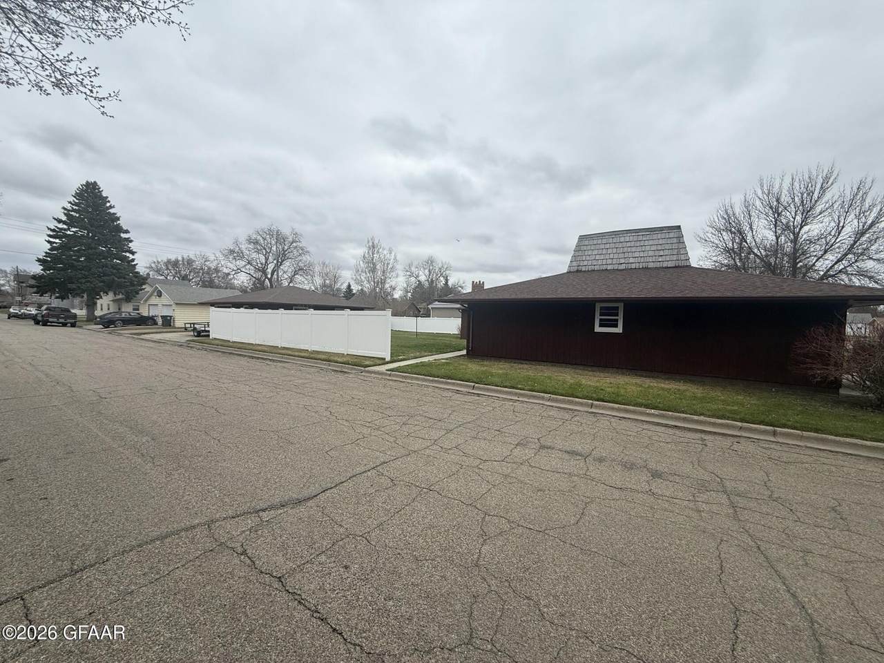 https://bt-photos.global.ssl.fastly.net/grandforks/1280_boomver_1_26-625-2.jpg