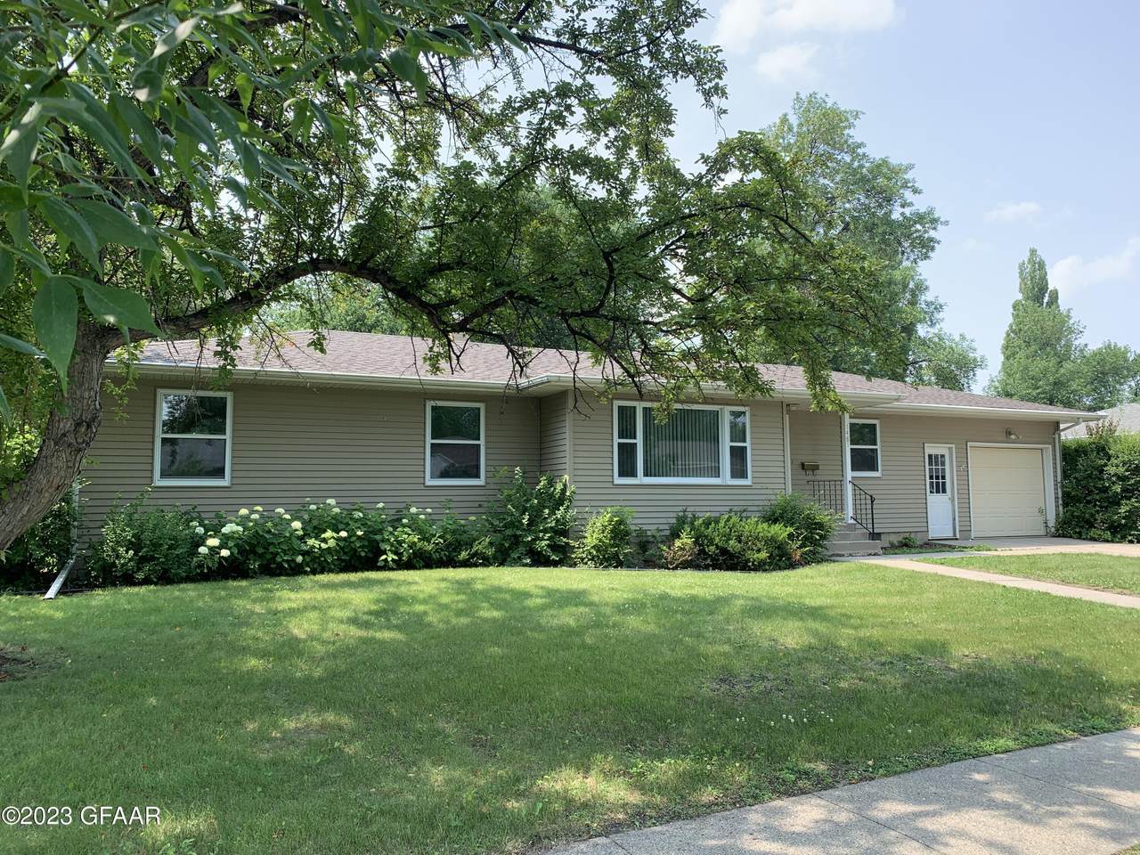 1481 Western Avenue - Photo 1