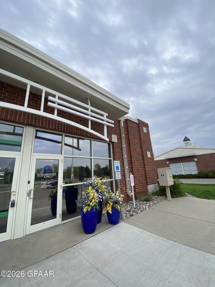 https://bt-photos.global.ssl.fastly.net/grandforks/1280_boomver_1_26-657-2.jpg