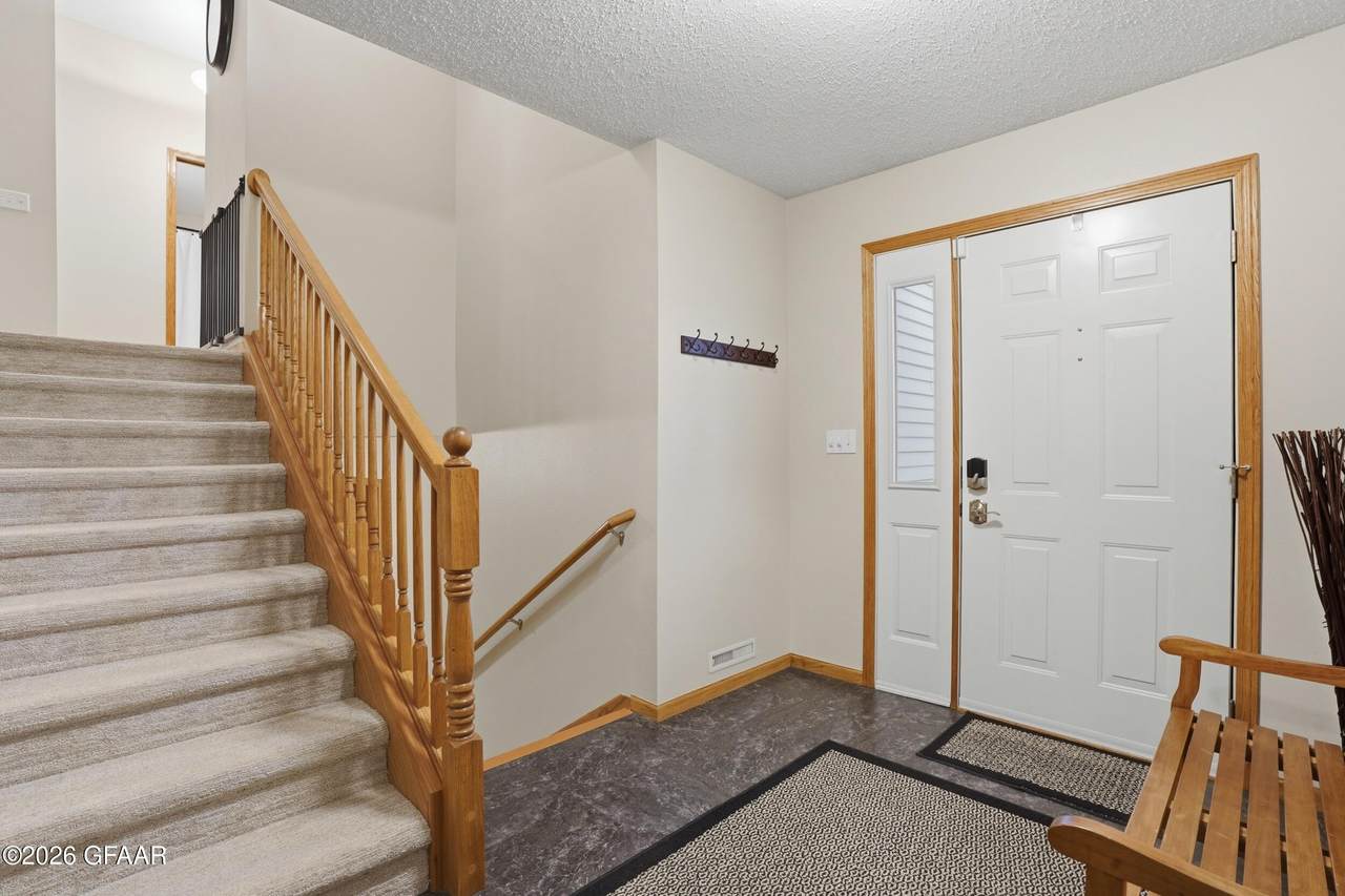 https://bt-photos.global.ssl.fastly.net/grandforks/1280_boomver_1_26-694-2.jpg