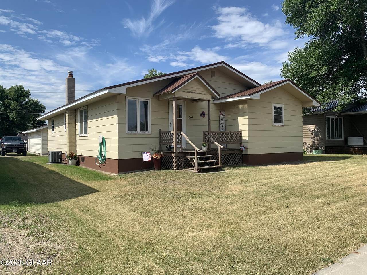 603 Delano Avenue - Photo 1